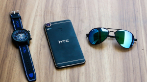 [디코인뉴스] HTC 데모 암호 스마트폰 출범