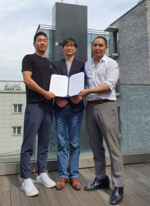 “디센터넷+댑스토어+톡큰(Talken)” 전략적 파트너십 체결