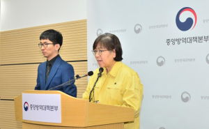 정부, ‘다시 일상으로 되돌아갈 수 있는 길 보여’