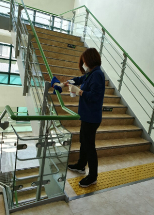 강남구, 청사 내 코로나19 차단 위한 빈틈없는 대비