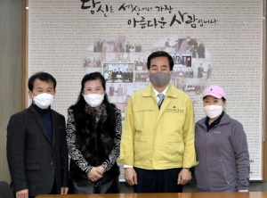 서대문 으뜸산악회, 코로나19로 어려움 겪는 노인에 성금 후원