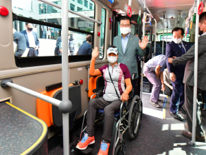 휠체어도 거뜬…새로워진 중랑구 교통약자 무료셔틀버스