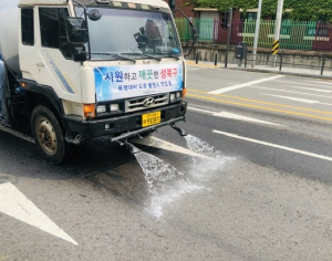  ˝도심 열기를 식혀라˝ 도로 노면 살수차 추가 운행