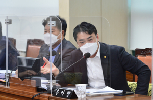 서울특별시의회 송아량 의원, 서울시 철도차량사업소, 늘어나는 철도노선으로 용량 한계에 달해!