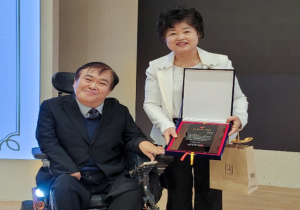 서울시 용산구의회 이미재 의원, `2024 우리동네 최고 의원상` 수상 영예