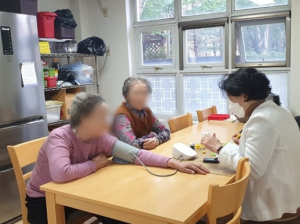 “취약계층 건강 최우선으로”…송파구, 한파 대비 방문건강관리