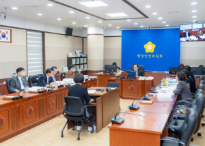 강남구의회 행정안전위원회, 2025년 예산안 심사 완료