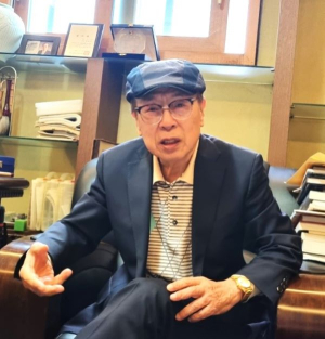저출산 해결의 열쇠, 결혼과 취업 적극 지원해야