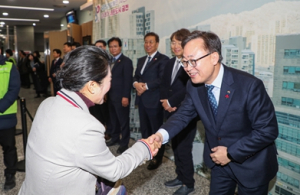 유성훈 금천구청장, ‘금천 미래 30년’ 발표... 개청 30주년 ‘새해인사회’ 개최