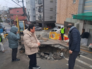 심재억 강북구의회 도시복지위원장, “삼양역 인근 도로 발생 싱크홀, 신속 복구 및 재발 방지를 위해서 최선 다할 것”