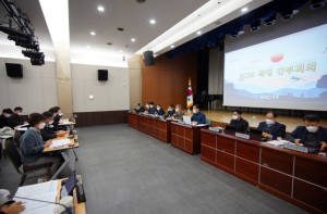 성북구, 마스크 자율 착용 캠페인 팔 걷어