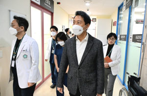오세훈 시장, 설 연휴 권역응급의료센터 찾아 응급의료체계 점검