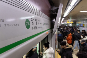서울시, 요즘 제일 잘 나가는 `대세 지하철역` 어디? ˝잠실역·성수역˝