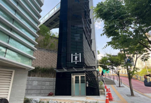 ˝힘든 오르막길 걱정마세요˝ 서울시, 맞춤형 이동편의시설 설치로 약자동행