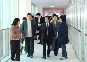 서울특별시의회 이종태 시의원, 둔촌초 개교 준비 현장 점검