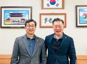 서울 강서구의회 한상욱 미래복지워원장, 용산 대한노인회 서울시연합회 찾아 초고령사회 정책 간담