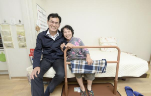 양천구, 거동불편 어르신 700명에 `낙상예방물품` 13종 지원