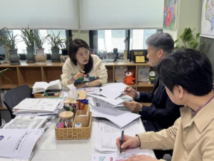 서울특별시의회 구미경 의원, 왕십리역 11번 출입구 승강기 설치 현재 추진상황 보고 받아…˝지속적으로 챙길 것˝