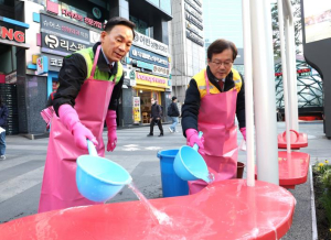 강남구, 봄맞이 대청소로 강남대로 묵은 때 벗다!