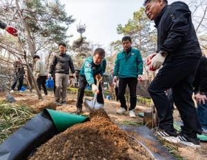 광진구, 제80회 식목일 기념‘탄소중립 나무 심기’행사 개최
