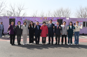 영등포구의회, 2025 영등포 여의도 봄꽃축제 상황실 격려 방문