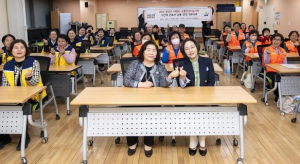 초등학교 통학로 사고 `ZERO` 박희영 용산구청장, 어린이 교통안전지도사업 직무교육··· ˝안전한 통학환경 조성할 것˝