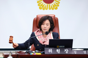 서울시의회 김경 의원, “생활체육지도자 호봉제 등 연공급제도 도입 촉구”