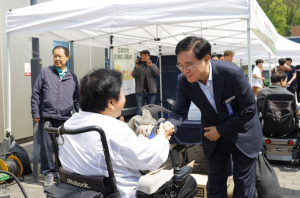 진교훈 강서구청장, “장애인 차별 없이 다름을 존중해야”