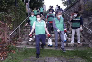 ˝올여름 모기 걱정 끝!˝ 동작구, 여름철 맞춤형 입체 방역망 본격 가동