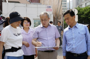 이승로 성북구청장, 교통·공원·주거·환경 4개 현안 현장 점검 나서
