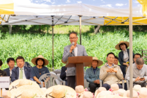 서울시 강남구의회, “양재천 전통 모내기 행사” 참석