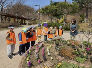 ˝은평에서 정원가꾸기 고수 돼보자˝ 은평구, 세대별 맞춤형 가드닝 프로그램 운영