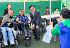 ‘늘 당신 곁에’ 진교훈 강서구청장, 장애인과 소통의 시간 가져