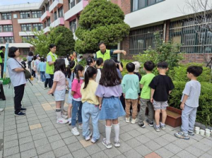 ˝학교 운동장에서 벼를 심다˝… 성북구, 친환경 도농교류 `찾아오는 농촌체험` 운영