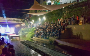 “10대부터 80대 모델까지 청계천 런웨이 패션 뽐낸다” 서울시설공단, 22일 ‘청계 라이브 패션쇼’ 개최