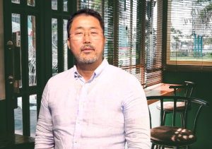 AI 시대, 전쟁과 금융 위기의 격랑 속… 젊은 언론 CEO 이호, 시대를 기록하는 자의 자세를 말하다.