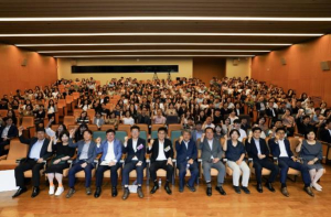 ˝커피차 이벤트부터 미래 비전 공유까지˝ 종로구, 민선 8기 3년의 발자취