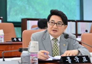 서울시의회 홍국표 의원, 전국 최초 대부업 광고 관리 조례 제정