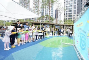 폭염에도 성북구 어린이가 신나는 이유! 성북 곳곳에 물놀이형 어린이놀이터 조성