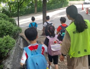 성동구,‘워킹스쿨버스’방학 중에도 빈틈없이 지속 운영