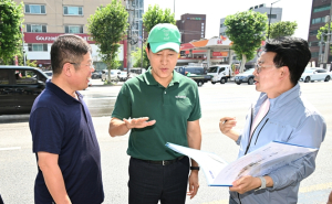 오세훈 서울시장, 25일 천호대로 쿨링로드 및 청량꿈숲 찾아 폭염 대응 현장점검