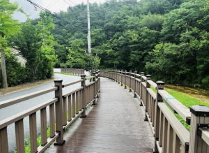 도봉구, 무수골 계곡 초입부터 약 250m 산책로(데크길) 조성