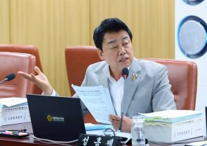 서울특별시의회, 청소년만 사용 못하는 1회용 교통카드…제도 자체가 사라진다고?