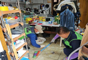 강북구, 노숙인 자활근로자와 함께 취약계층 주거환경 개선 지원