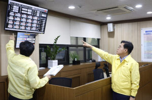 진교훈 강서구청장, 폭우에 현장 순찰하고 긴급 대책회의