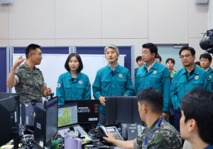 서울시의회 최호정 의장, 을지연습 첫날 전시종합상황실 격려 방문