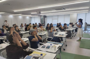 서초구, 차별화된 `산모·신생아 건강관리사 인증제`로 인기!