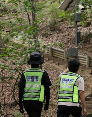 노원에 살면 둘레길도 안전, 공원도 안심! 둘레길 안전순찰대와 공원보안관으로 `안전한` 노원 만든다!