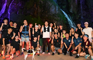 서울시 오세훈 시장, ‘서울 러닝 순찰대’와 홍제천 일대 현장 순찰