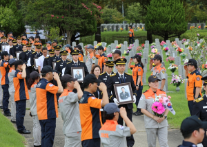 서울시, 순직 소방공무원 6位(위) 국립묘지 안장… 예우 강화해 나간다
